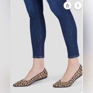 Rothy's Tan and Black Leopard Flats